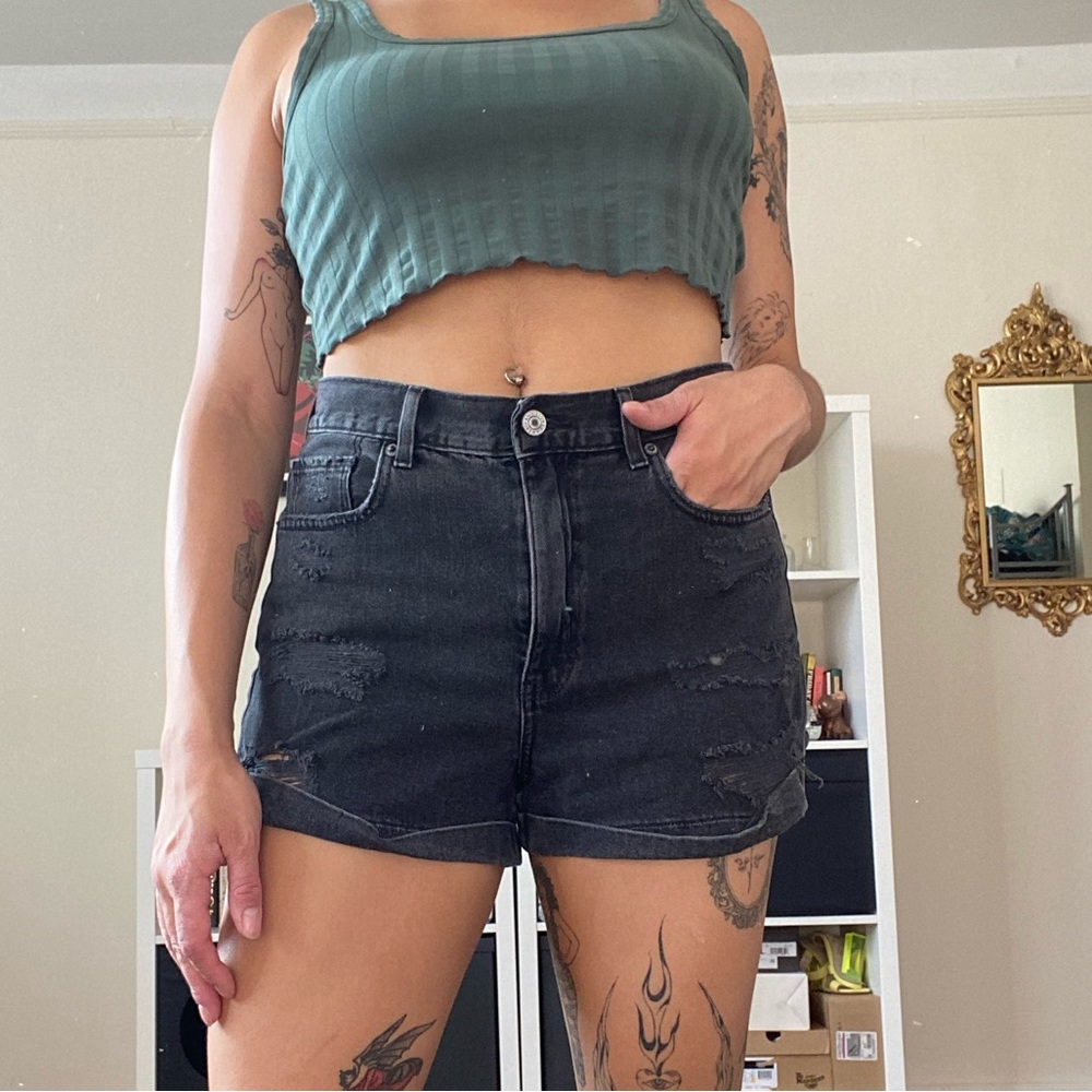 American Eagle Outfitters Distressed High Waisted Shorts